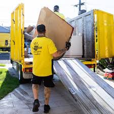 Best Commercial Junk Removal  in Andrews, IN